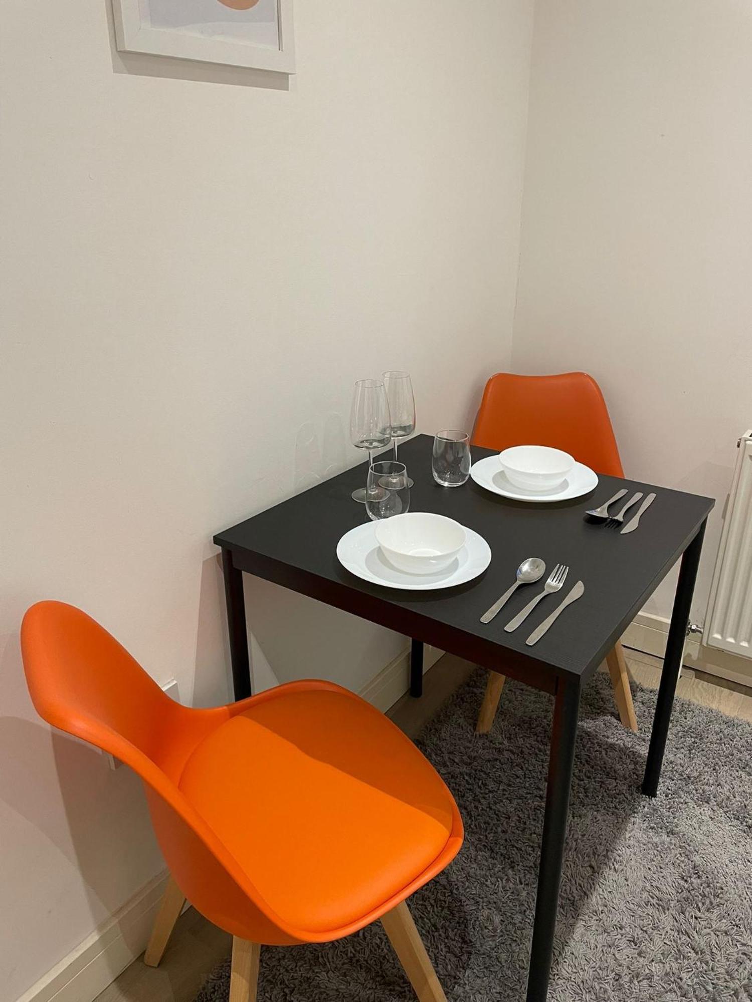 Cozy En-Suite Near Stratford London Exterior photo