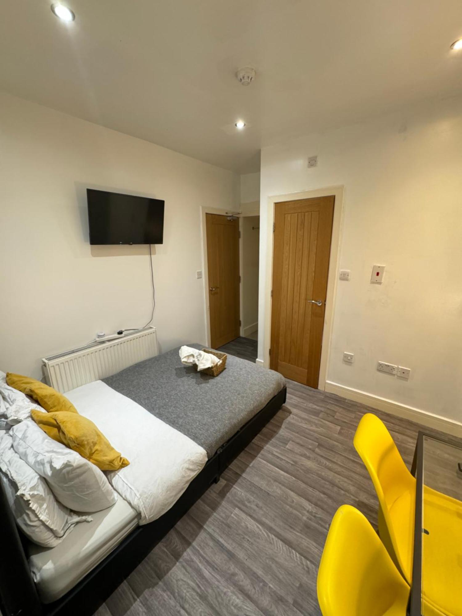 Cozy En-Suite Near Stratford London Exterior photo